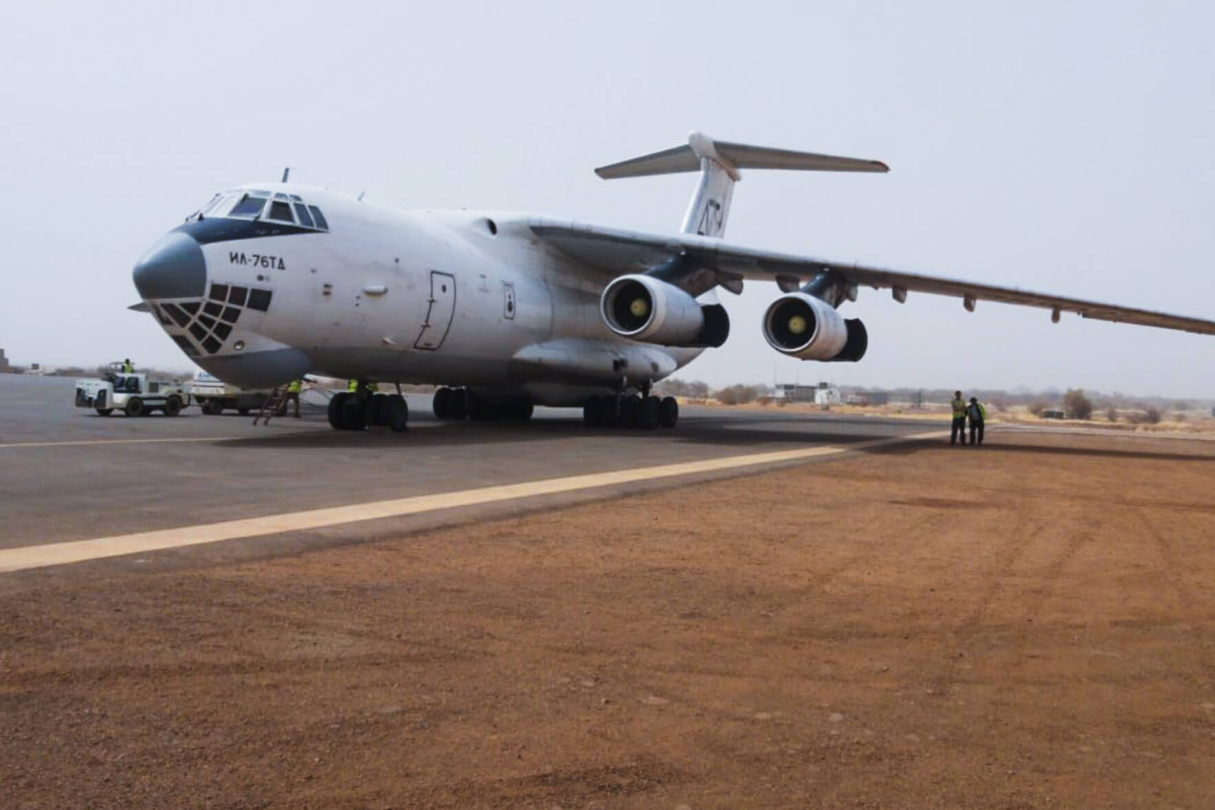 Die Iljuschin bringt das ersehnte Equipment für die UN-Mission