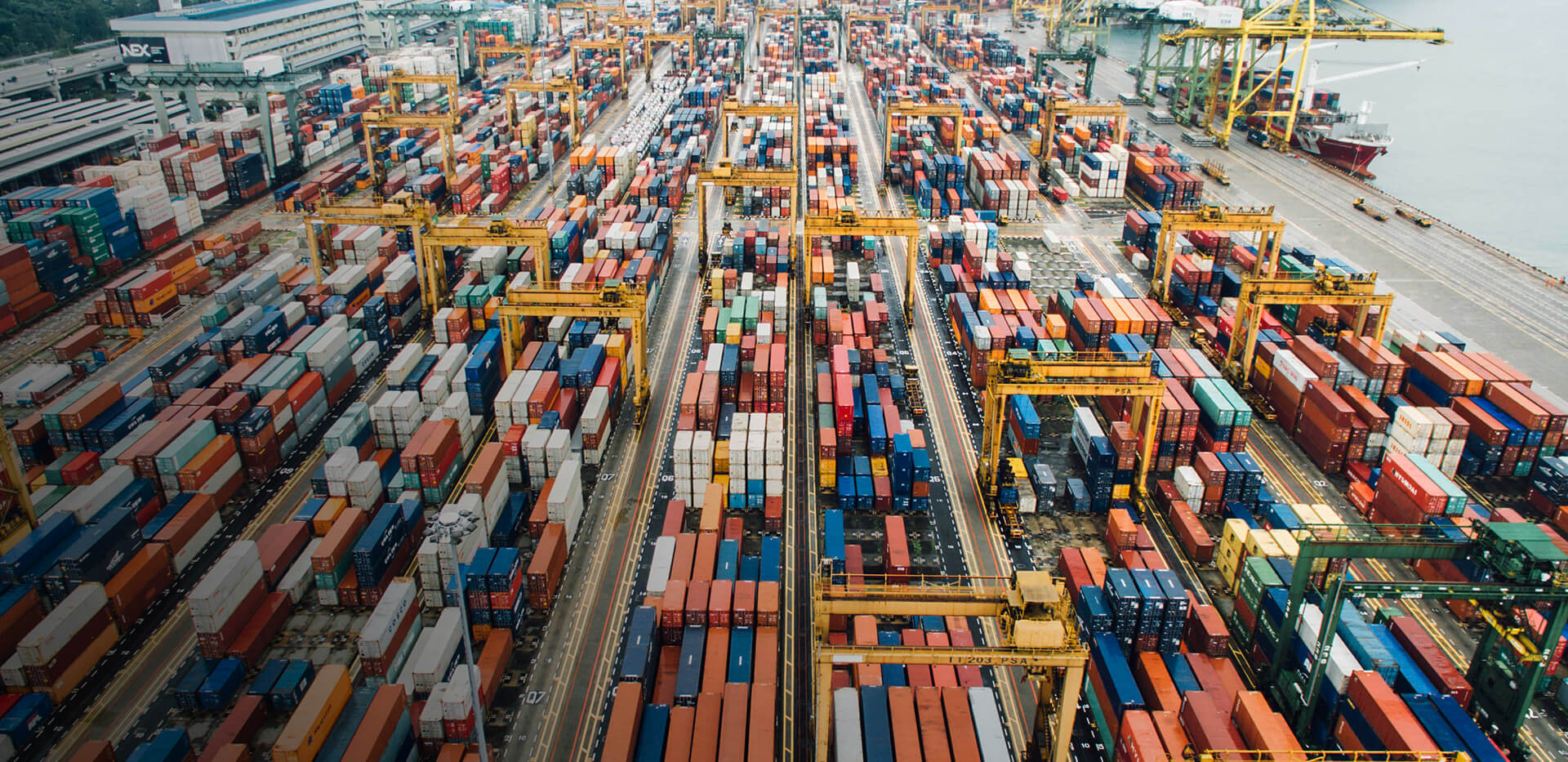 Delivering
the difference.
Worldwide.