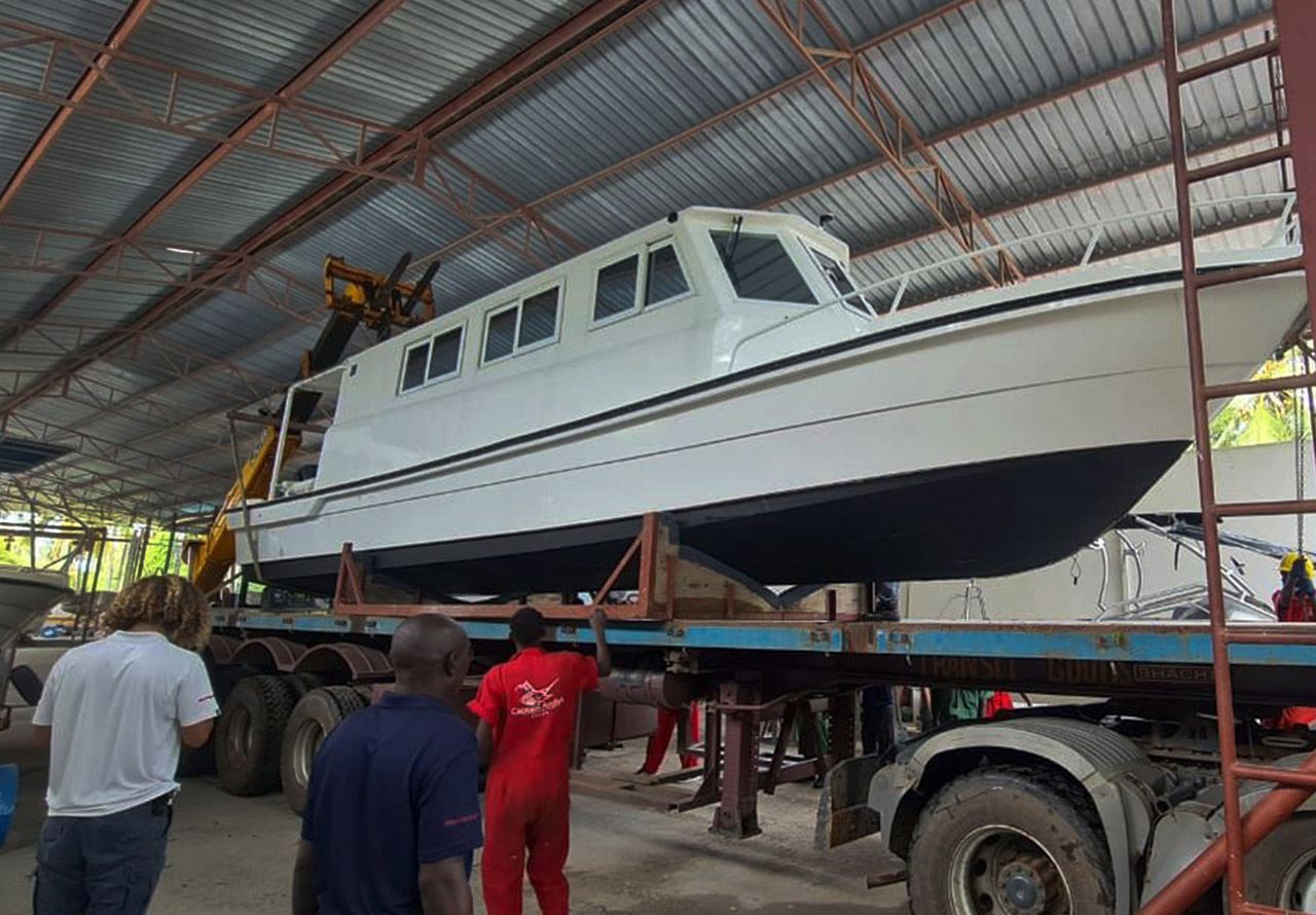 ITO bringt übergroße Fischer- und Freizeitboote als Landfracht zu ihrem Zielort